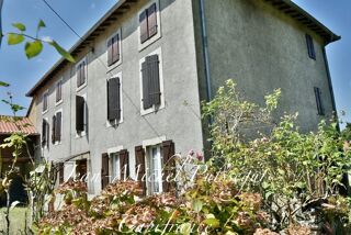  Immeuble à vendre 14 pièces 220 m²
