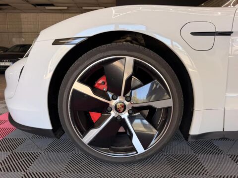 Taycan 4S 530ch- 5 places- pano- pack carbone- sport chrono- craie 2020 occasion 73000 Chambery