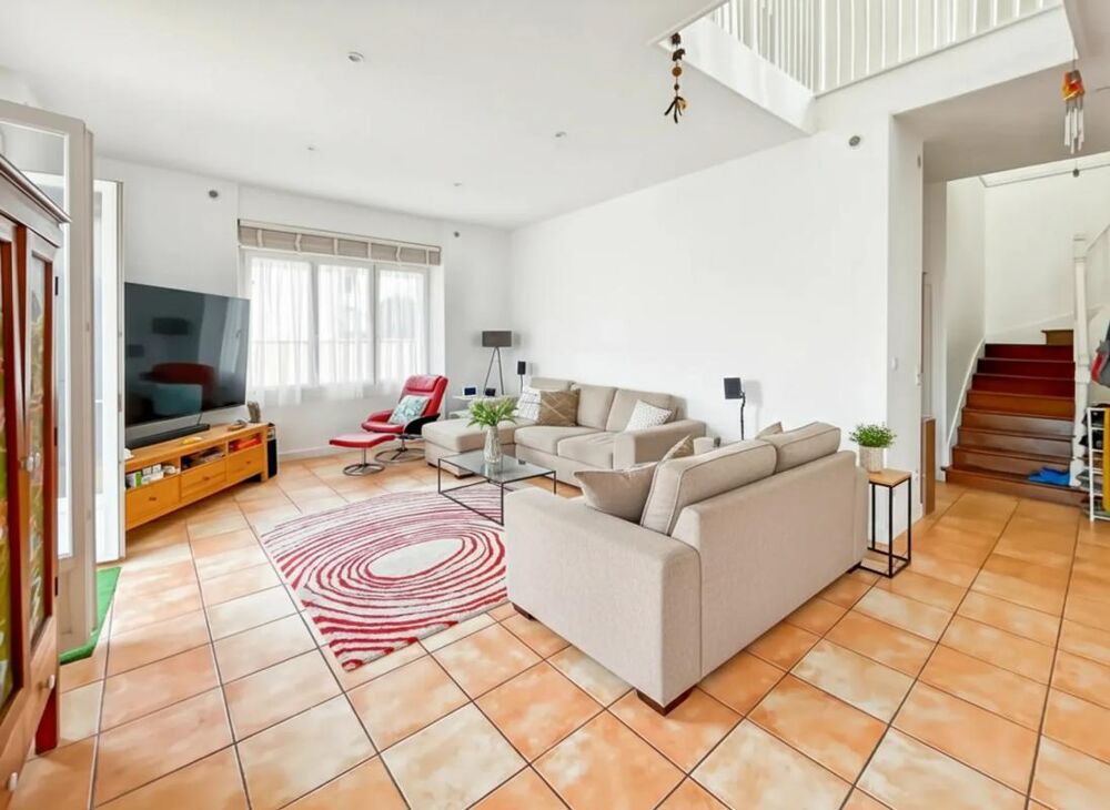 Maison 6 pièces 180 m² · à Mussidan · 180 m² · 275 000 €