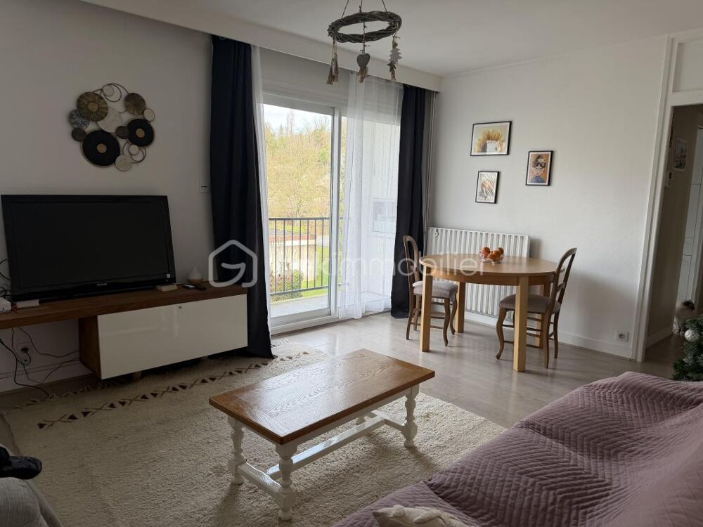 À VENDRE  Périgueux  Résidence au calme le long de la Voie Verte Appartement T4 de 78 m²  Terrasse + Garage  Proximité centr