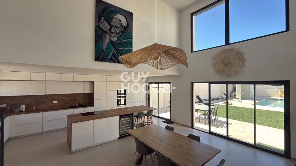 à vendre  Propriété/château L'Isle-sur-la-Sorgue (84800)