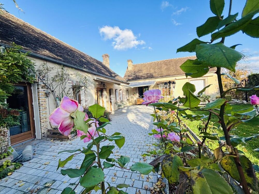 Vente Propri�t�/Ch�teau *** Nouveaut� en exclusivit� : Magnifique propri�t� du XIX�me si�cle - le charme de l'ancien sublim� par une r�novation haut de Sens