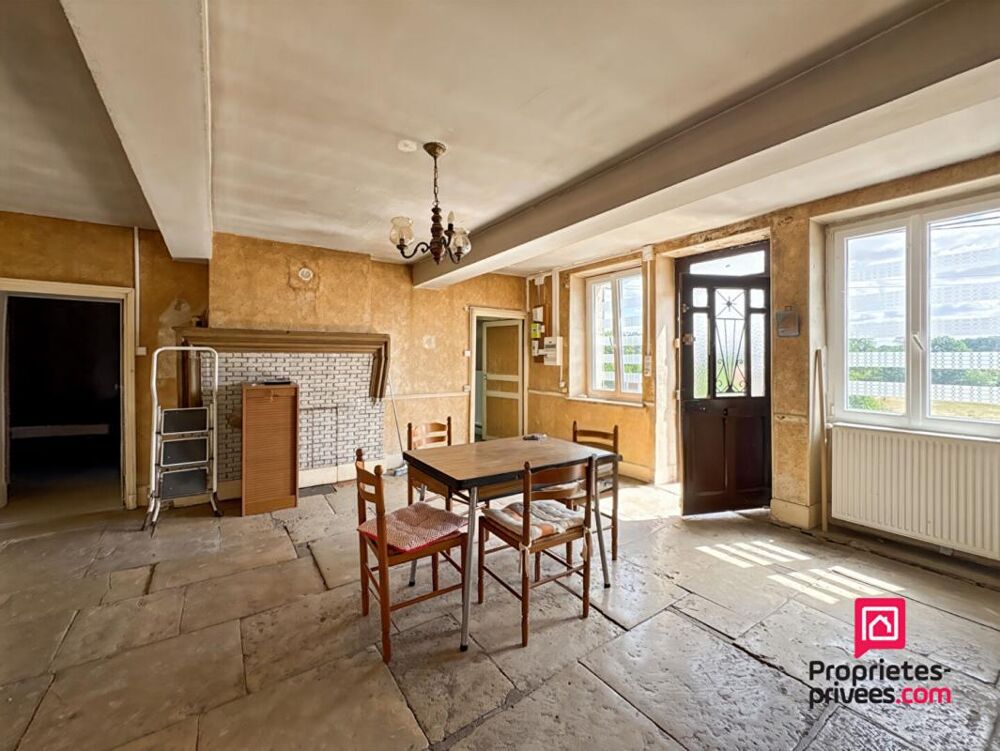 Maison à rénover avec terrain et dépendance proche Précy Sous Thil (21390)