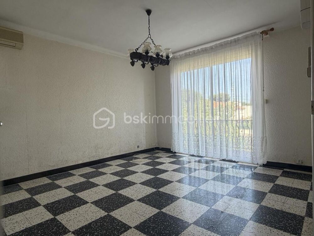 Vente Maison Maison R+1 de type 4 de 89 m2 avec garage de 36 m2 sur 421 m2 de terrain Frontignan