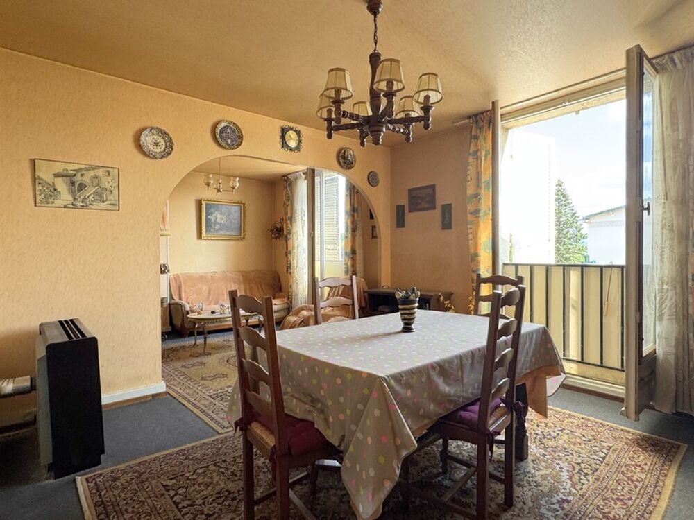 Appartement 6 pièces 104 m² · à Saint Die des Vosges · 104 m² · 72 000 €