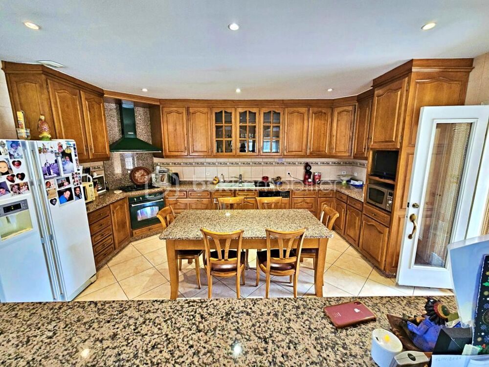 Vente Maison Maison de 233m² habitables Commelle vernay