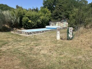  Maison � vendre 9 pi�ces 312 m�