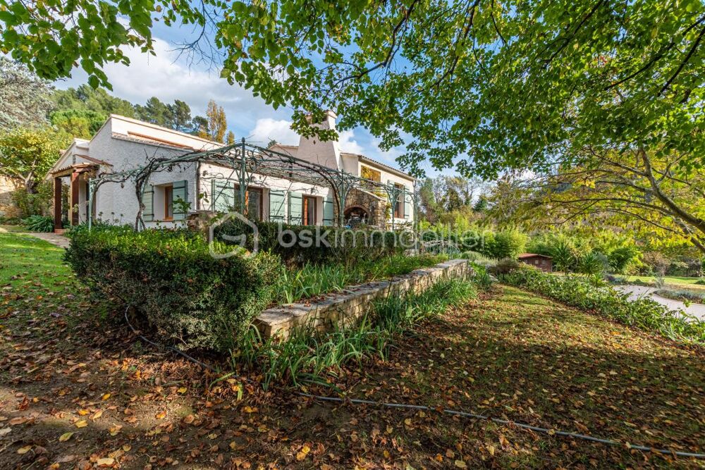 Vente Propriété/Château ? Propriété d'exception – 7 pièces – 250 m² – Méounes-lès-Montrieux Meounes les montrieux