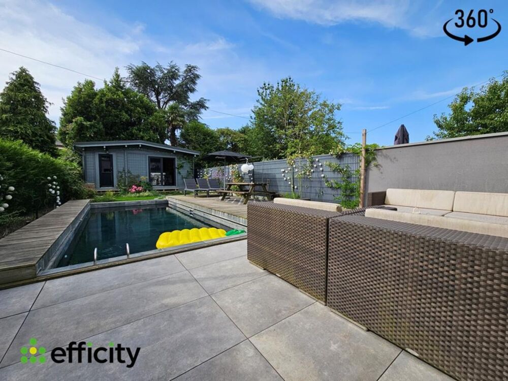 � vendre  Villa Rennes (35700)