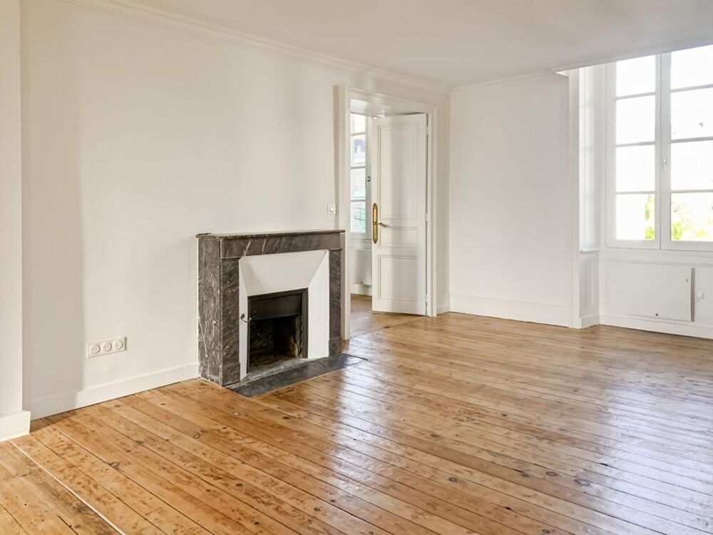 Vente Appartement Vannes Centre  T4 refait avec jardin Vannes