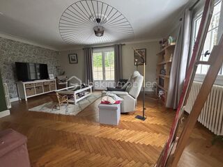  Villa à vendre 6 pièces 187 m²