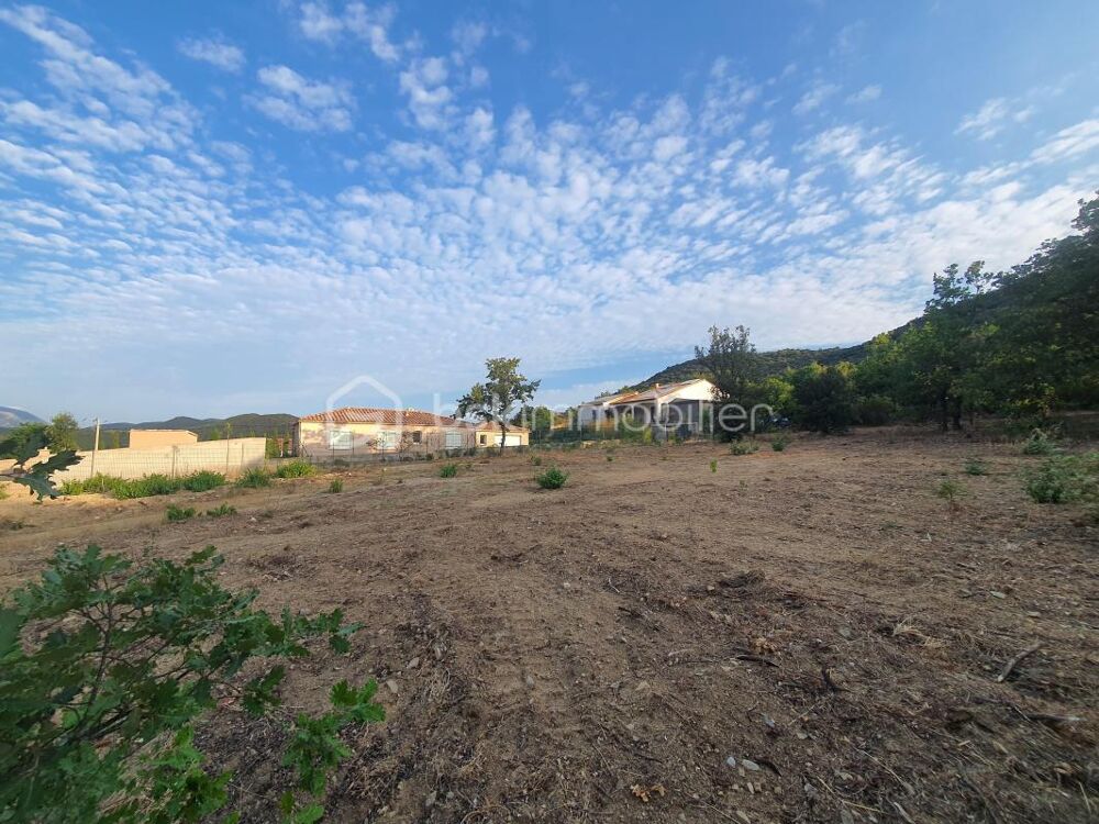 Vente Terrain TERRAIN CONSTRUCTIBLE -  VIABILISÉ DE 1095 m² Saint arnac