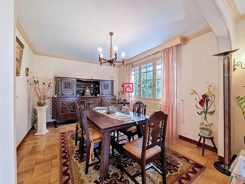 Maison 3 chambres avec sous sol et jardin