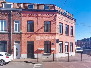  Immeuble � vendre 9 pi�ces 161 m�