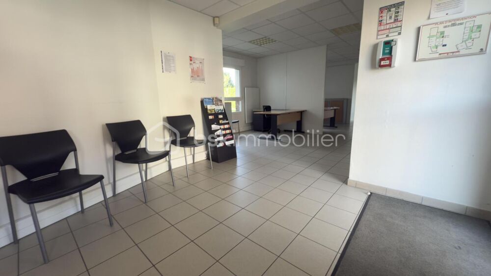   Bureaux modernes à vendre PROCHE ARRAS ET AXE AUTOROUTE – 269 m² Arras