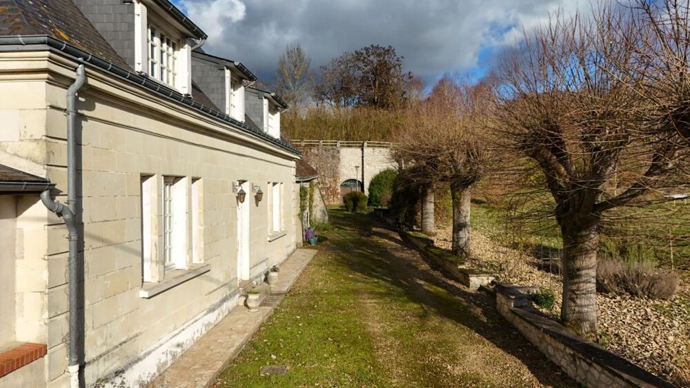 Vente Propriété/Château Propriété de charme .Maison bourgeoise en tuffeau, dépendance XVII, parc paysager Luynes