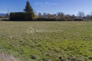  Terrain à vendre 704 m²