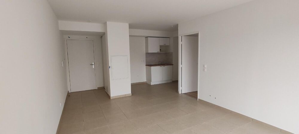 Location Appartement T2 avec balcon et parking à La Seyne Sur Mer La seyne sur mer