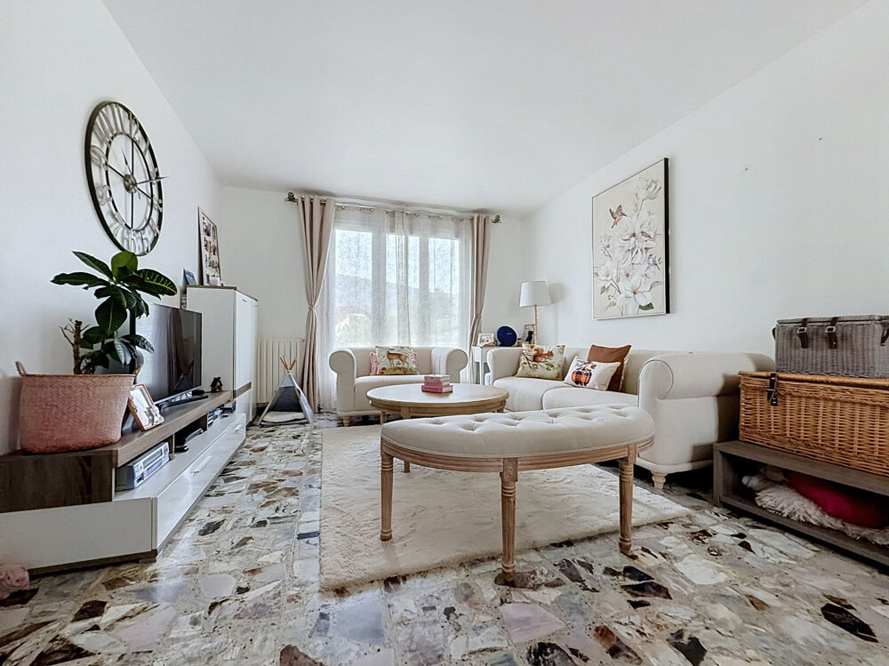 Vente Appartement Appartement à vendre 3 pièces SEGNY (01) Segny