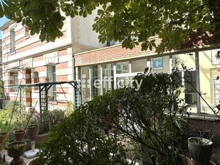  Maison à vendre 7 pièces 225 m²