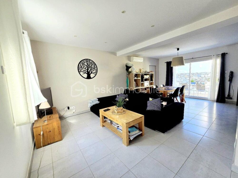 Location Maison LOCATION MEUBLEE - 3 CHAMBRES - MAISON RECENTE Poussan