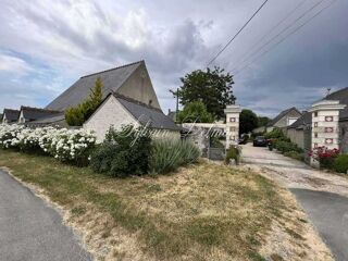  Propriété/château à vendre 6 pièces 560 m²