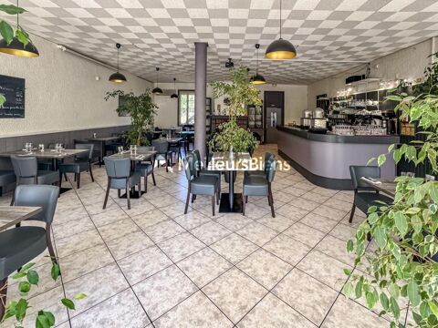   Murs + fonds : Brasserie 262 m2 et terrain de 740 m² - Izon (33450) 