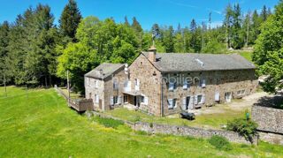  Maison à vendre 14 pièces 560 m²