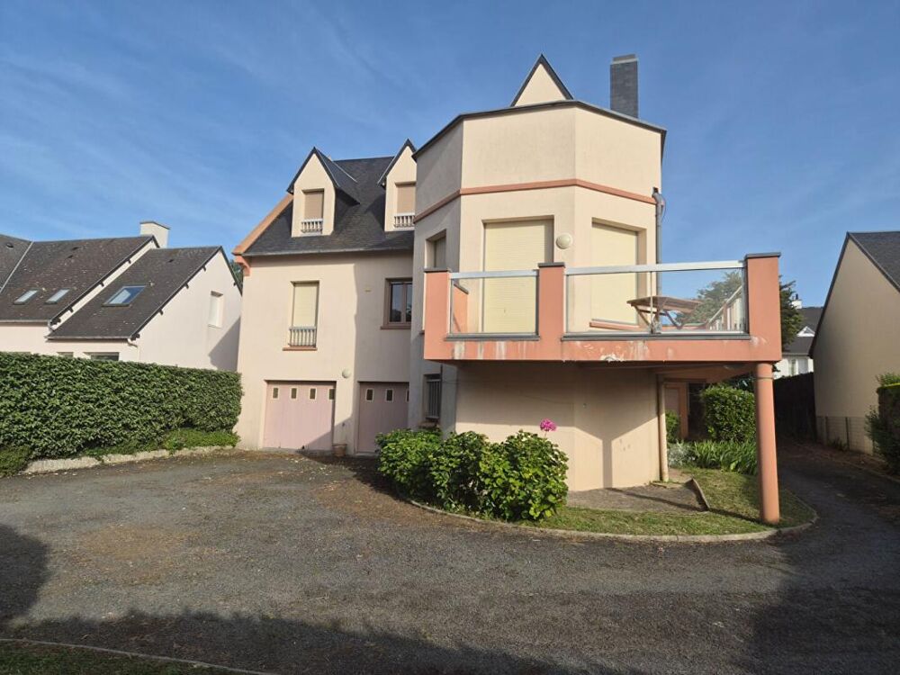 à vendre  Propriété/château Granville (50400)