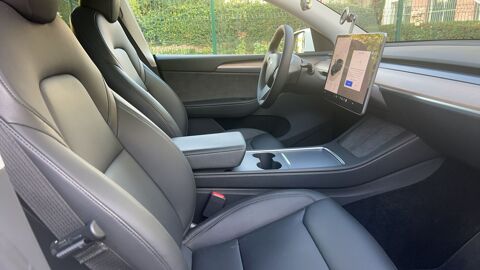 Model Y 300 RWD Standard 2024 occasion 93130 Noisy Le Sec