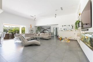  Maison � vendre 7 pi�ces 250 m� Septemes les vallons