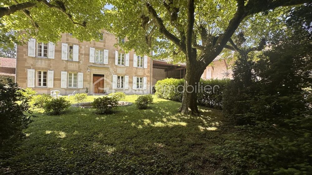 ALIXAN - Corps de ferme 241 m²