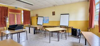  Immeuble à vendre 3 pièces 161 m²