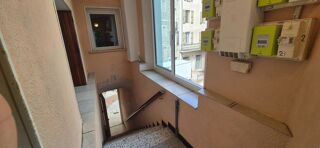  Immeuble à vendre 7 pièces 122 m²