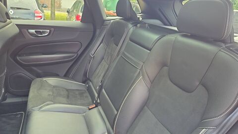 XC60 II 2.0 D4 190 Geartronic8 R-Design - Automatique Toit ouvran 2018 occasion 10000 Troyes