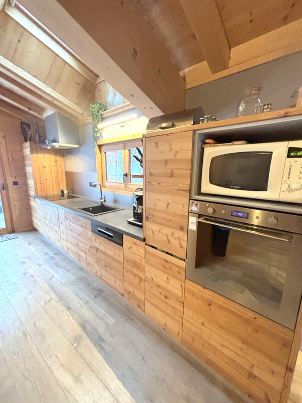 Vente Chalet CHALET - 173m2 - sur TERRAIN de 1064m2 Araches la frasse