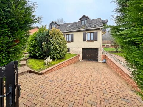   Maison individuelle 7 pi�ces avec jardin spacieux Maison - 7 pi�ce(s) - 155 m�