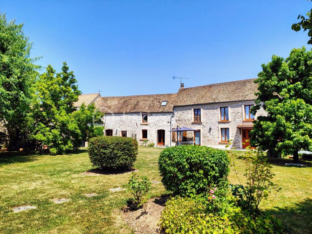 Vente Maison Corps de ferme rénové et familiale tout en beauté sans vis-à-vis Longnes