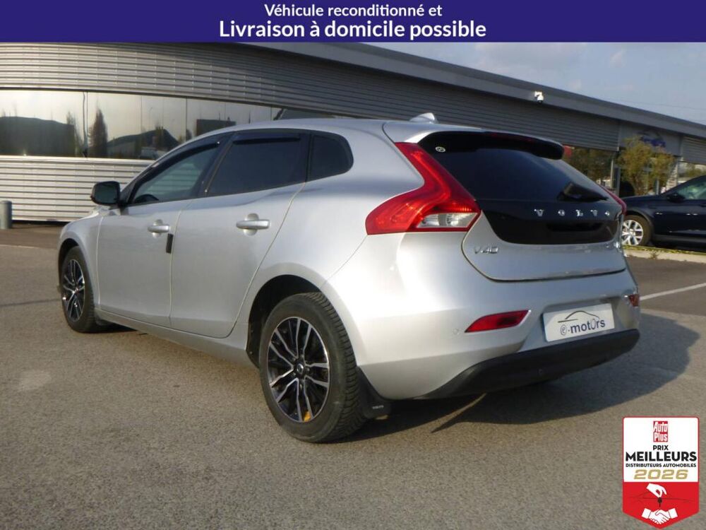 V40 D2 120 Geartronic 6 - Momentum 2017 occasion 10150 Lavau