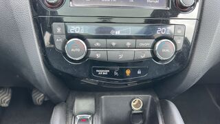 Qashqai 1.2 DIG-T 115 2WD Tekna 2015 occasion 02120 Guise