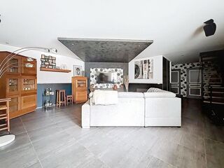 Vente Maison A vendre, propriété de caractère à l'OUEST de Périgueux (24000) à proximité de Neuvic (24190) Neuvic