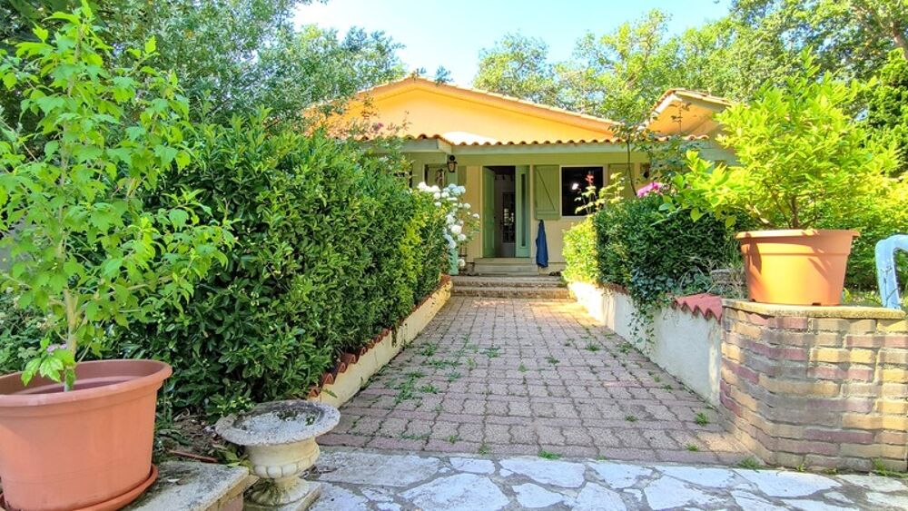 Vente Maison Spacieuse maison de campagne de 244 m² avec piscine Saint gein