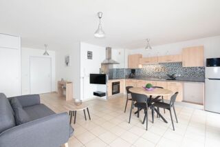  Appartement à louer 2 pièces 54 m²