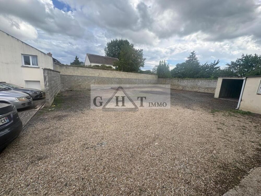 Location Terrain TERRAIN 400M2 A LOUER A REAU Reau