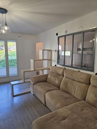 Vente Appartement DRAGUIGNAN - Appartement T4 avec 3 chambres - ascenseur et balcons/terrasses Draguignan