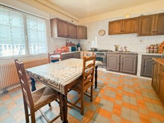  Immeuble � vendre 9 pi�ces 193 m�