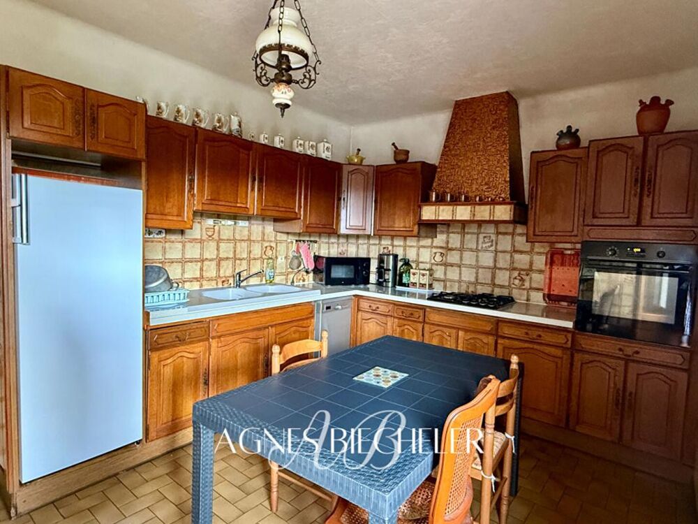 Vente Maison Maison St Jean Lasseille 6 pièce(s) 127m2 et garage de 85 m2 Saint jean lasseille