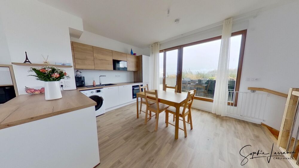 Cergy  Duplex T4 récent  Terrasse plein sud de 36 m²  3 chambres  2 parkings
