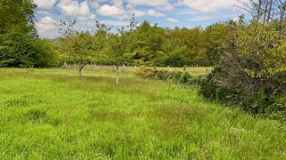  Terrain à vendre 713 m²