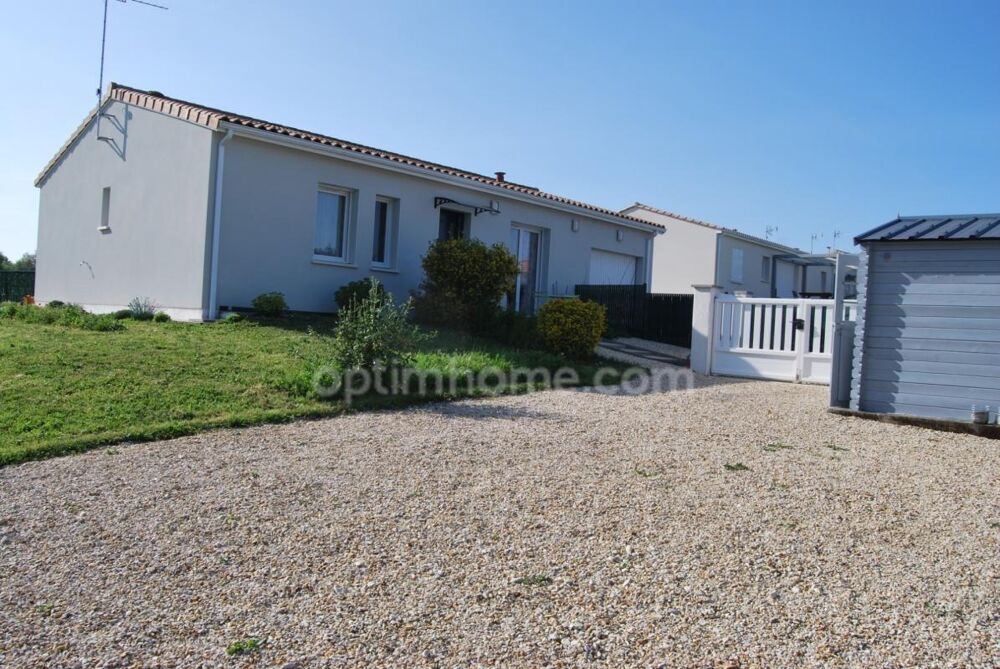 Belle maison de plain pied comprenant 3 chambres avec un DPE A